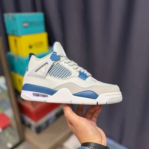 BY