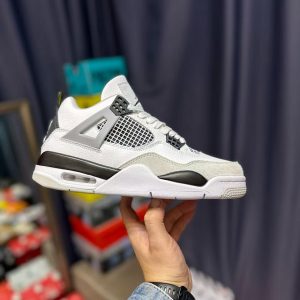 Casual Sneakers - Lifestyle