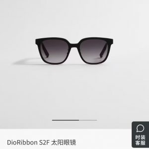 Classic Aviator Sunglasses - Gold Frame